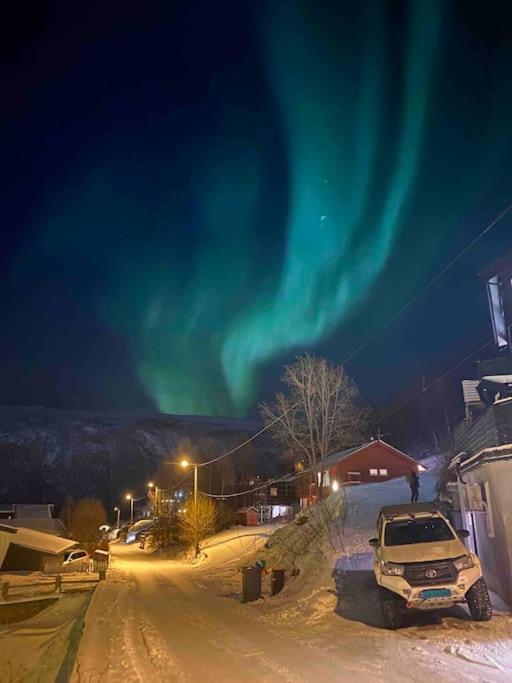 Aurora Apartment Very Close To Cable Car And Sherpatrappa ทรอมโซ ภายนอก รูปภาพ